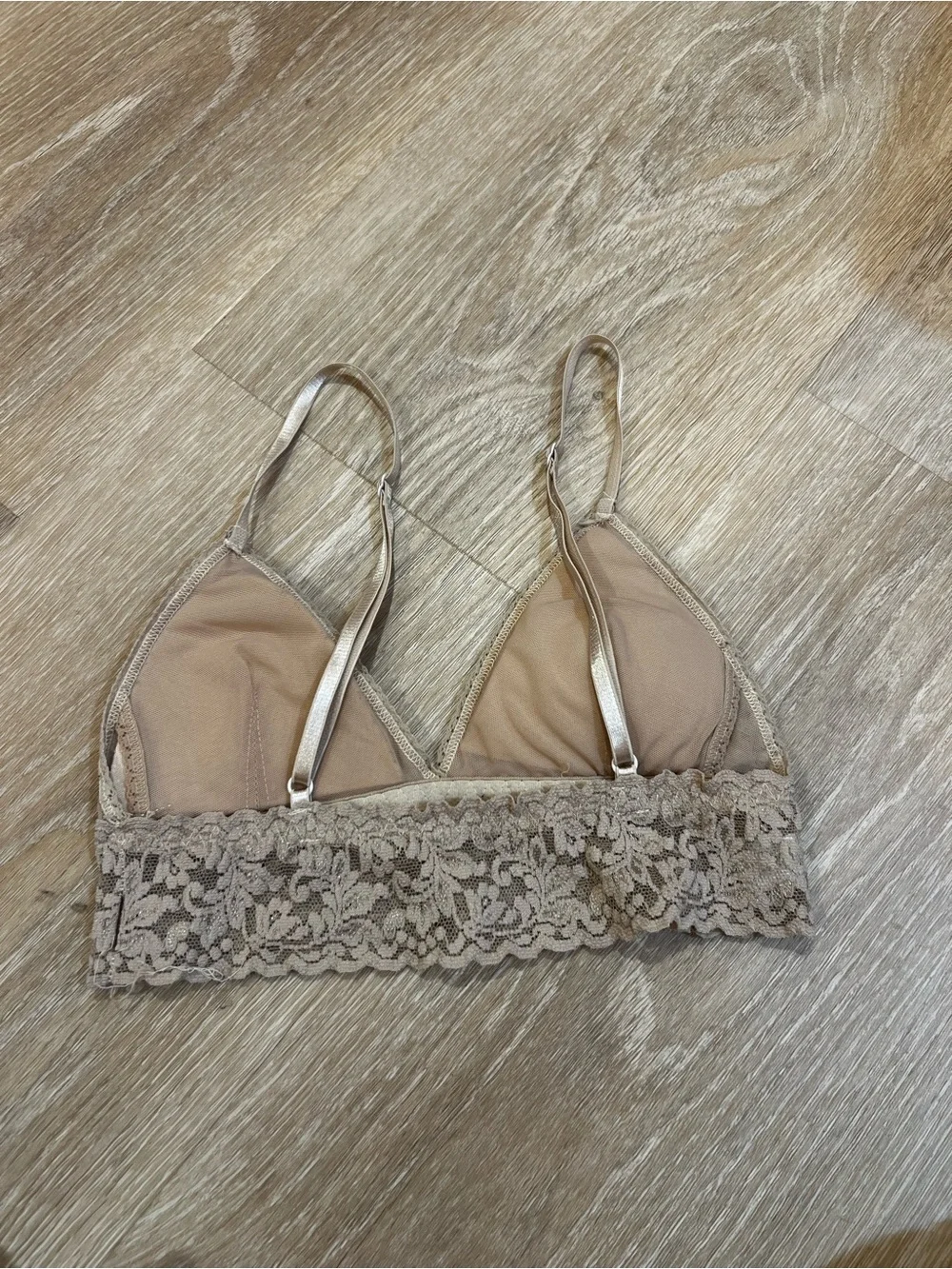 Hanky Panky Lace Bralette in Taupe